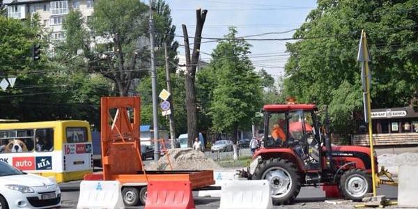 Віталій Кличко: Набережне шосе відкриють для транспорту в кінці тижня, а вулицю Теліги в серпні