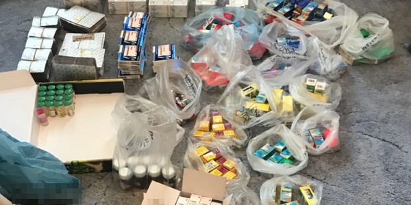 У Києві фармацевт постачав отруйні сильнодіючі лікарські засоби