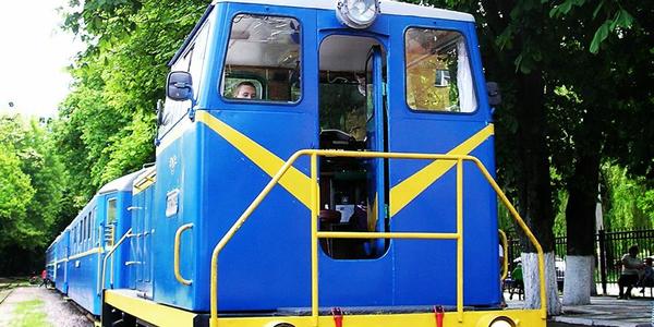 Сьогодні діти можуть безкоштовно проїхатись на залізниці