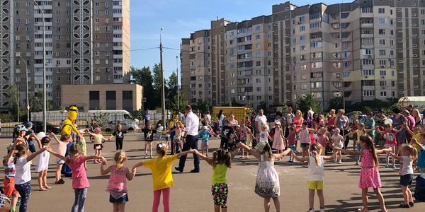 Для юних киян Деснянського району влаштували свято