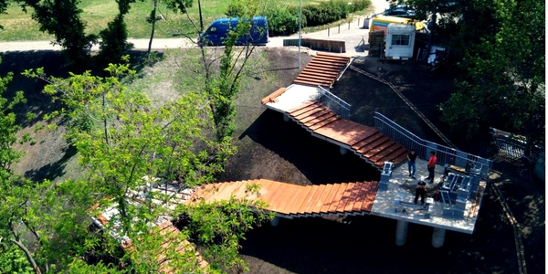 Коли відкриють сходи біля столичної Пейзажної алеї