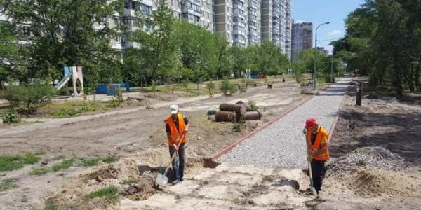 Вздовж проспекту Шухевича будують величезний сучасний парк
