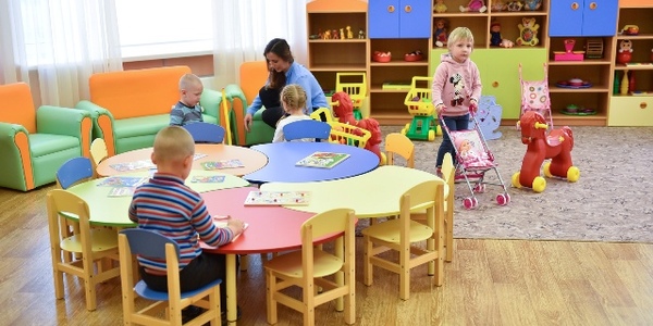 На вулицях Голосіївській й Васильківській хочуть збудувати нові дитсадки та школу