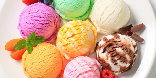 Морозиво як знеболювальне: Супрун дозволила їсти холодні продукти