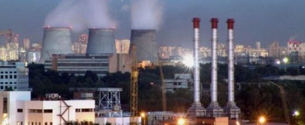 У Києві може зникнути не тільки гаряча вода, а ще й електрика