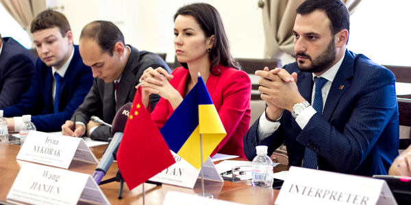 Компанії із Китаю готові вкладати кошти в планові проекти столиці 
