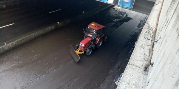 На Дорогожичах завершили викачувати воду з тонелю