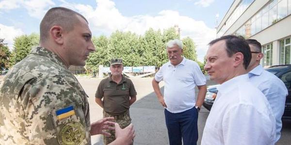 Вячеслав Непоп про постійну волонтерську допомогу армії