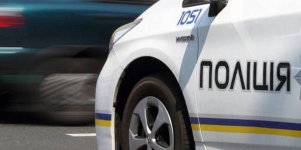 У Києві правопорушник дав ляпаса поліцейському