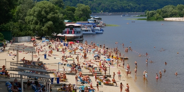 Київські пляжі: якщо вимагають плату викликайте поліцію