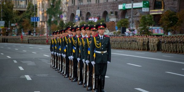 Які центральні вулиці Києва три дні перекриватимуть для транспорту [список]
