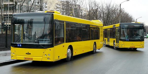 Через ремонт на Шулявці автобус їздитиме іншим маршрутом