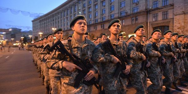Сьогодні репетиція параду у центрі Києва змінить рух транспорту