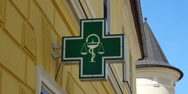 В Україні заборонили 75 лікарських препаратів, переважно російських