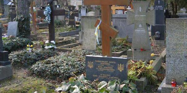 Стало відомо, де і за скільки Київ побудує алею перепоховань відомих українців