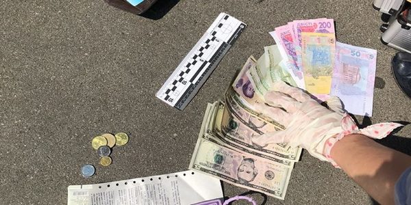 На Васильківській чоловік напав на 20-річну студентку