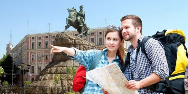 У столиці влаштують безплатні екскурсії та змагання до Всесвітнього дня туризму