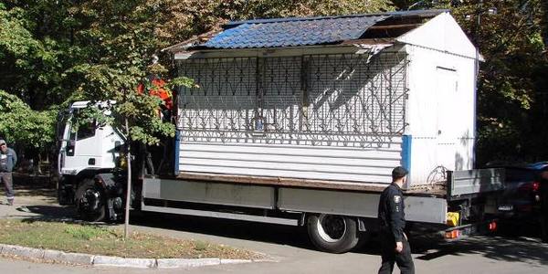 На Теремках ліквідували кримінальну наливайку