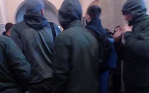З'явилося відео моменту нападу й побиття депутата Гусовського