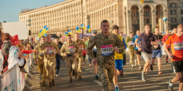 10 кілометрів вулицями столиці пробігли військові у рамках «Гордість Нації: ветеранська десятка»