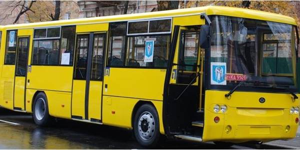 32 автобусних маршрути продадуть на аукціоні онлайн у Києві