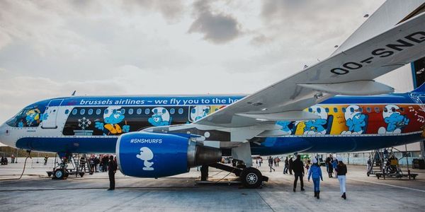 Літак із гномами приземлиться у Києві