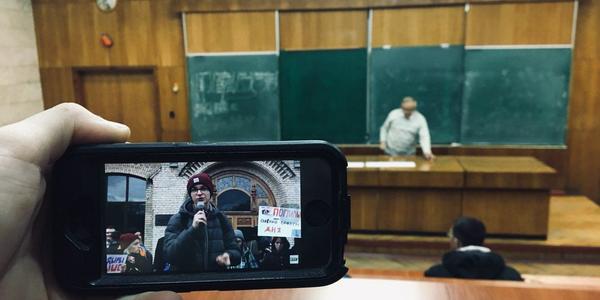 Після мітингу студентів КПІ проблемний проректор пішов на лікарняний