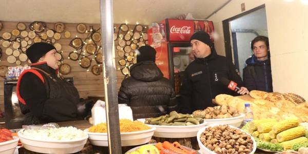 Трагедія у Львові спровокувала масштабні перевірки новорічних ярмарок Києва