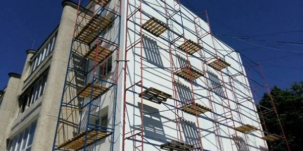 Киянам буде легше утеплювати будинки: дозволи скасували