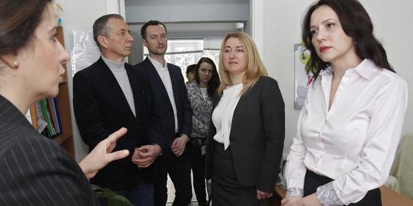 Постраждалим від сімейного насилля допомагають у восьми столичних центрах