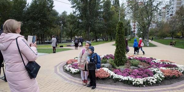 На Троєщині відремонтують 14 скверів та парків: список