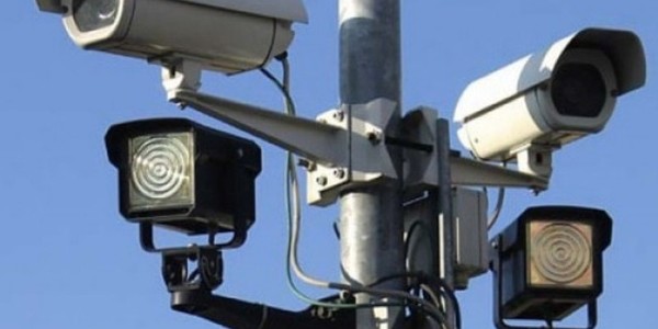 У кожному районі й на перехрестях доріг Києва працює до 500 камер спостереження