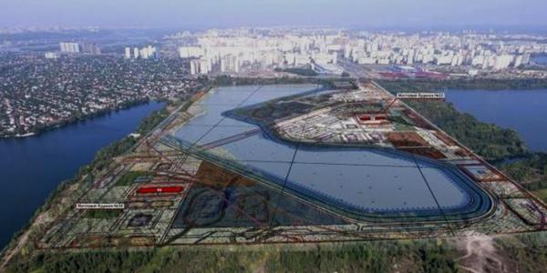 Влада Києва закликає не купувати квартири у Патріотики на озерах