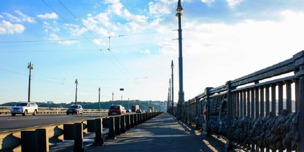 Міст Патона перекриють на два тижні