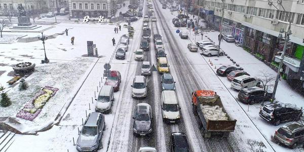 У Києві масштабні затори
