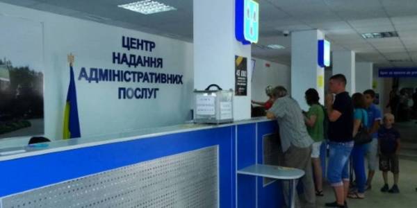 У Києві можна буде отримати довідки до пізнього вечора