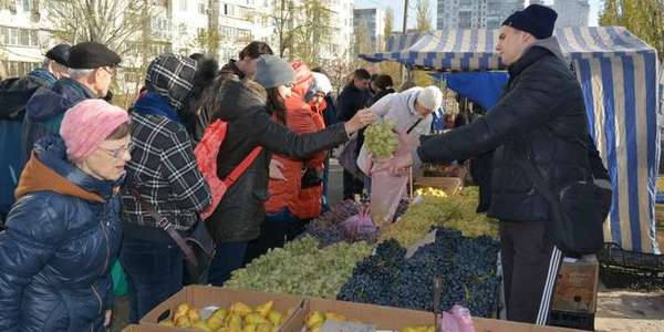Які продукти не можна купувати на столичних ярмарках