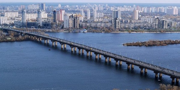 Сьогодні вранці обмежили рух на проспекті Соборності