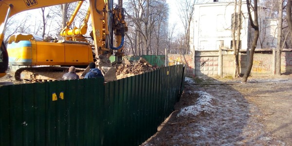 Війна нервів: як забудовники «дістали» мешканців Кловського спуску