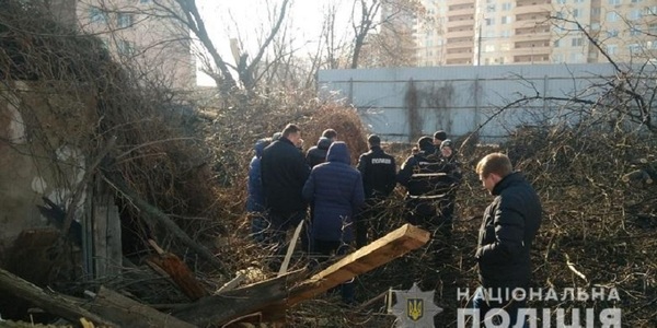 «Дівчинка народилась мертвою»: після пологів киянка викинула дитину