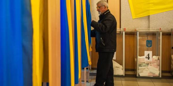 Два способи знайти своє прізвище у списках виборців Києва
