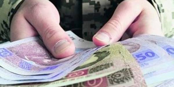Родини загиблих героїв отримають від Києва допомогу на поховання та оплату послуг ЖКГ