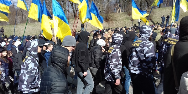 Націоналісти прийшли з вимогами до Адміністрації Президента