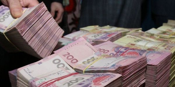 Найбільше мільйонерів “засвітили” доходи у Києві