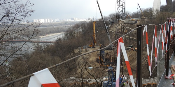 Все законно: нові подробиці будівництва мосту на схилах Києва