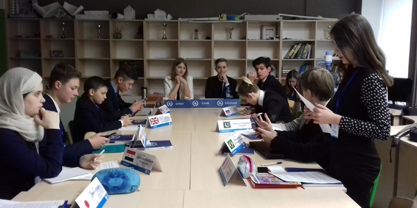 Столичні школяри вчились дипломатії: як це було