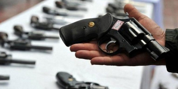 Всі кияни повинні здати зброю у квітні