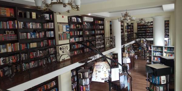 У легендарній книгарні Києва відкриють арт-кафе