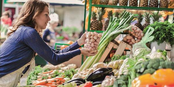 Де закупитись свіжими продуктами: у Києві розпочався тиждень традиційних ярмарків