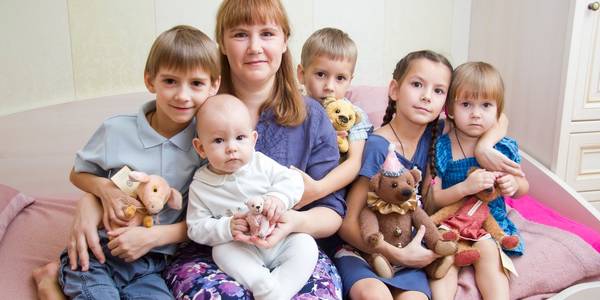 Медичне обстеження для мами: у Дарницькому районі влаштували акцію